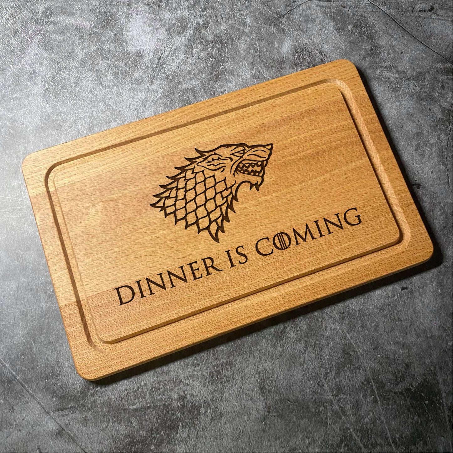 Game of Thrones Chopping Board - Dinner is Coming Stark House Emblem Sigil - Beech Wood Natural Grain - Laser Engraved Cutting Board