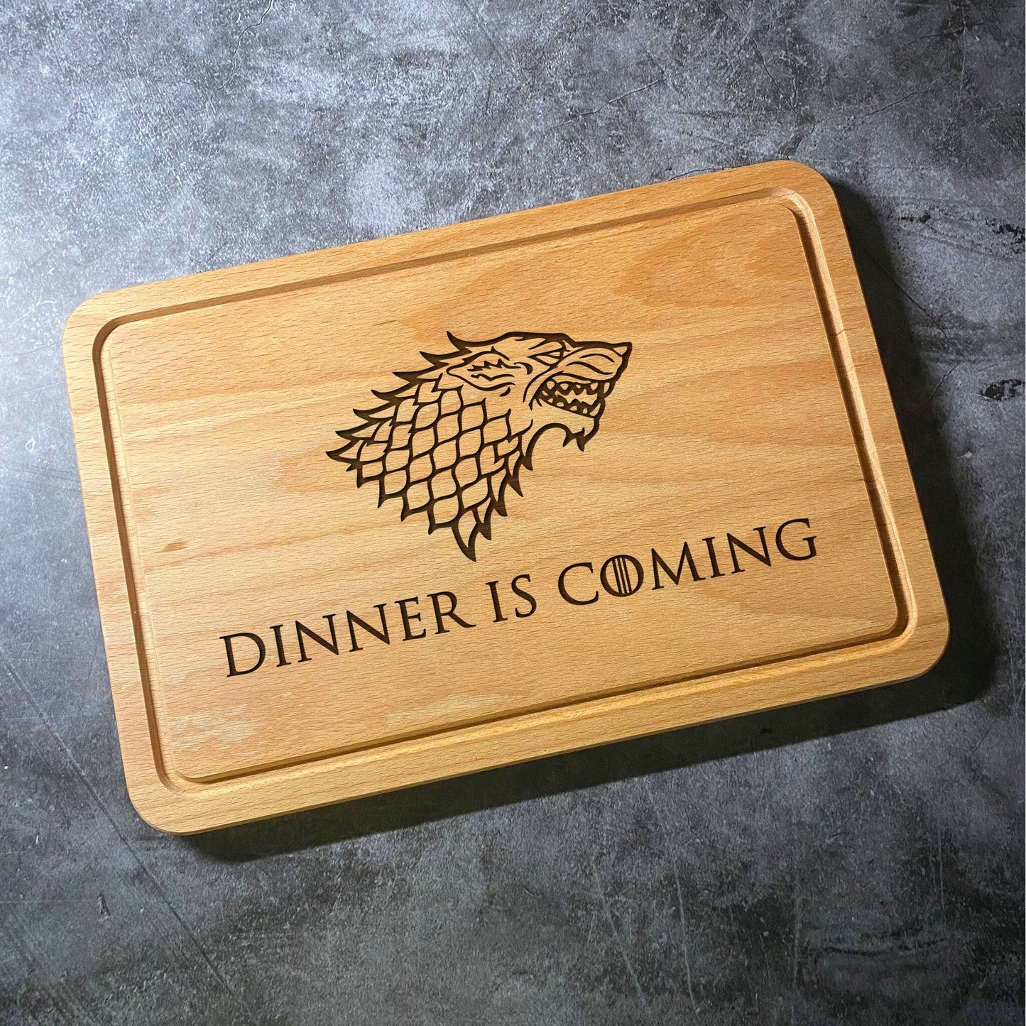 Game of Thrones Chopping Board - Dinner is Coming Stark House Emblem Sigil - Beech Wood Natural Grain - Laser Engraved Cutting Board