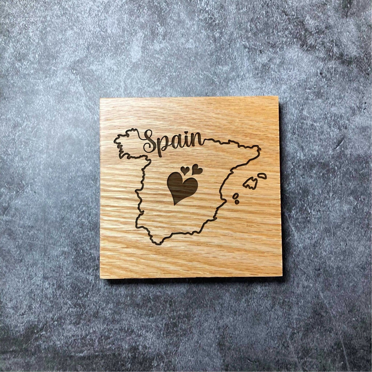 Love Spain Coaster - Deluxe Varnished Oak Wood - Spanish Country Border Outline Hearts - Personalised Laser Engraved Square Wood Coasters